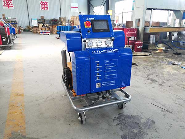 JNJX-H5600(D)聚脲喷涂机(图1) JNJX-H5600(D)5600(D)液压聚脲喷涂机