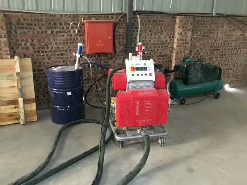 泡沫表面硬化工艺(图2) H5600聚脲喷涂机泡沫表面硬化工艺