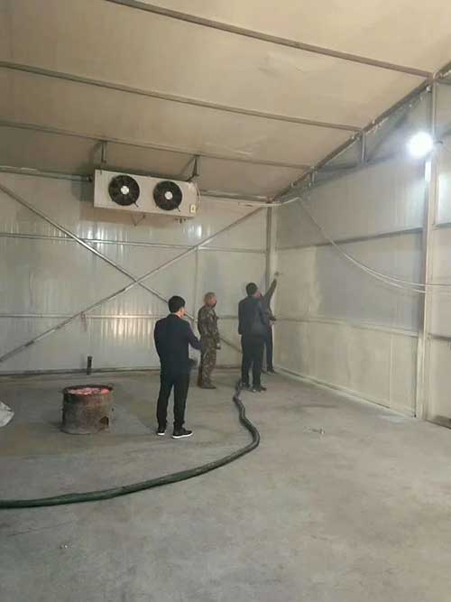 高层冷库外墙保温施工机械(图1) 高层冷库外墙保温施工机械