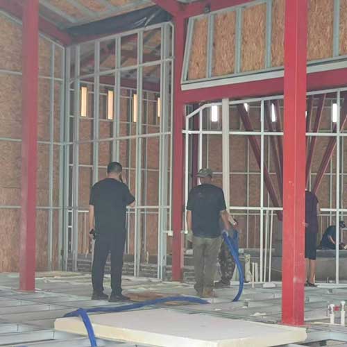 轻钢别墅全水万向喷涂料