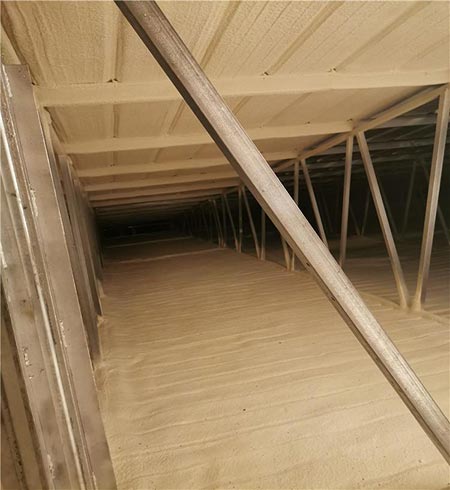 现场发泡万向喷涂适合建筑保温节能(图2) 屋顶保温万向喷涂施工
