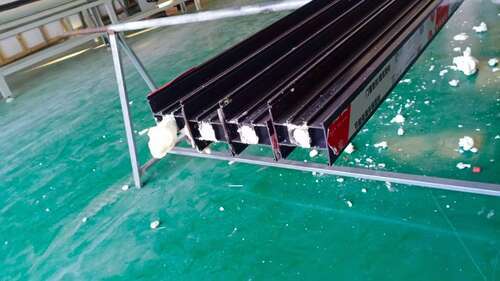 断桥铝万向浇注机(图3) 浇注式隔热断桥铝型材